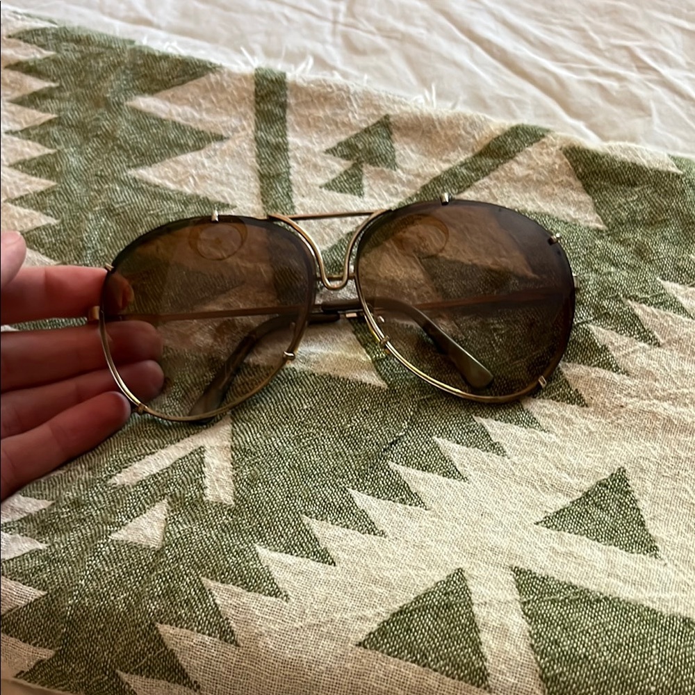 VINTAGE. 1970s silver wire aviators with brown *glass* lenses.